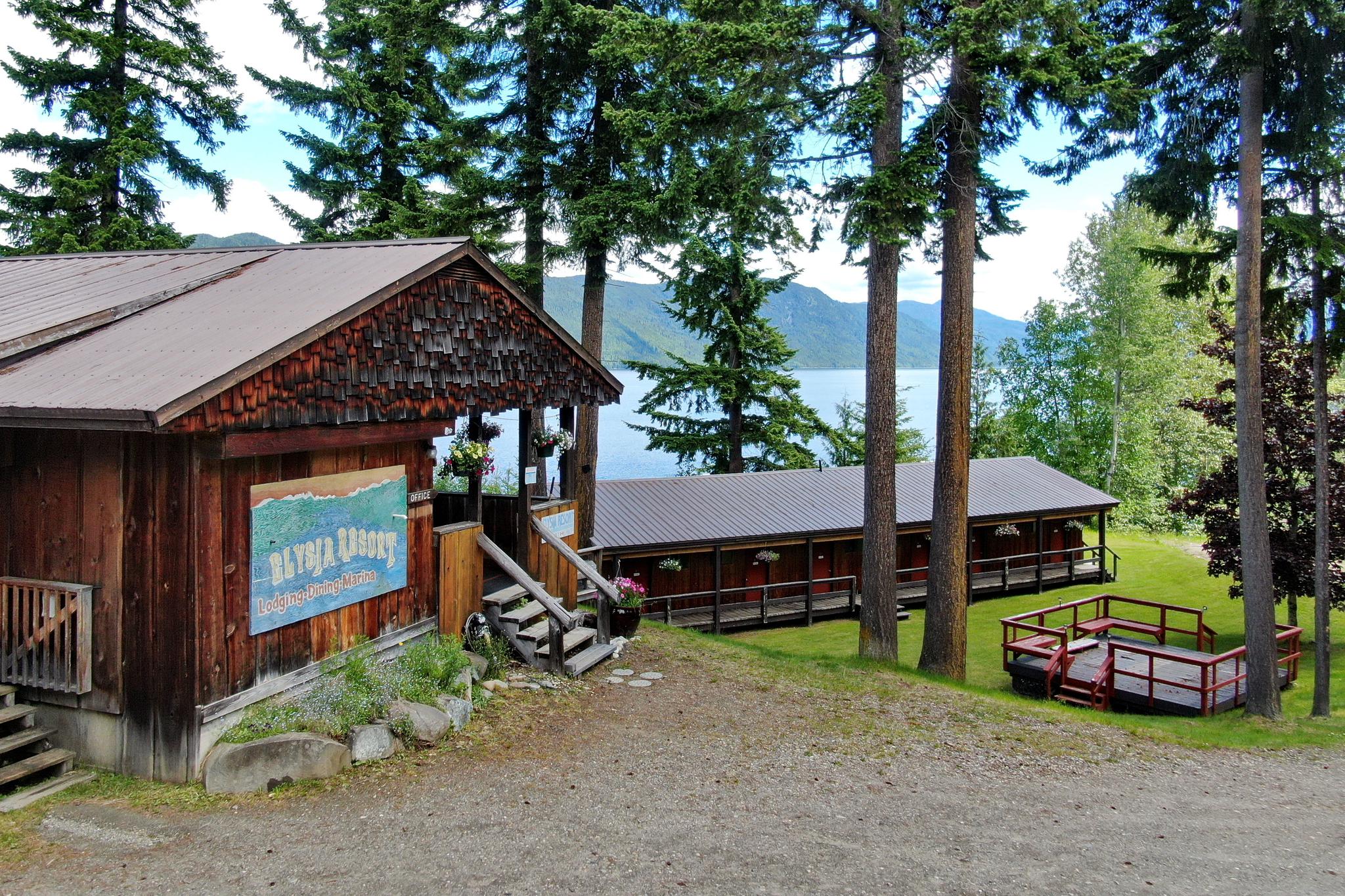 Elysia Resort, Quesnel Lake, 5667 Marshall Creek Road, Horsefly
