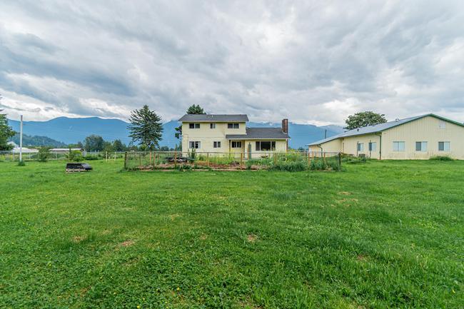 Acreage Country Living in Agassiz 2255 Sweatman Road, British Columbia V0M 1A1