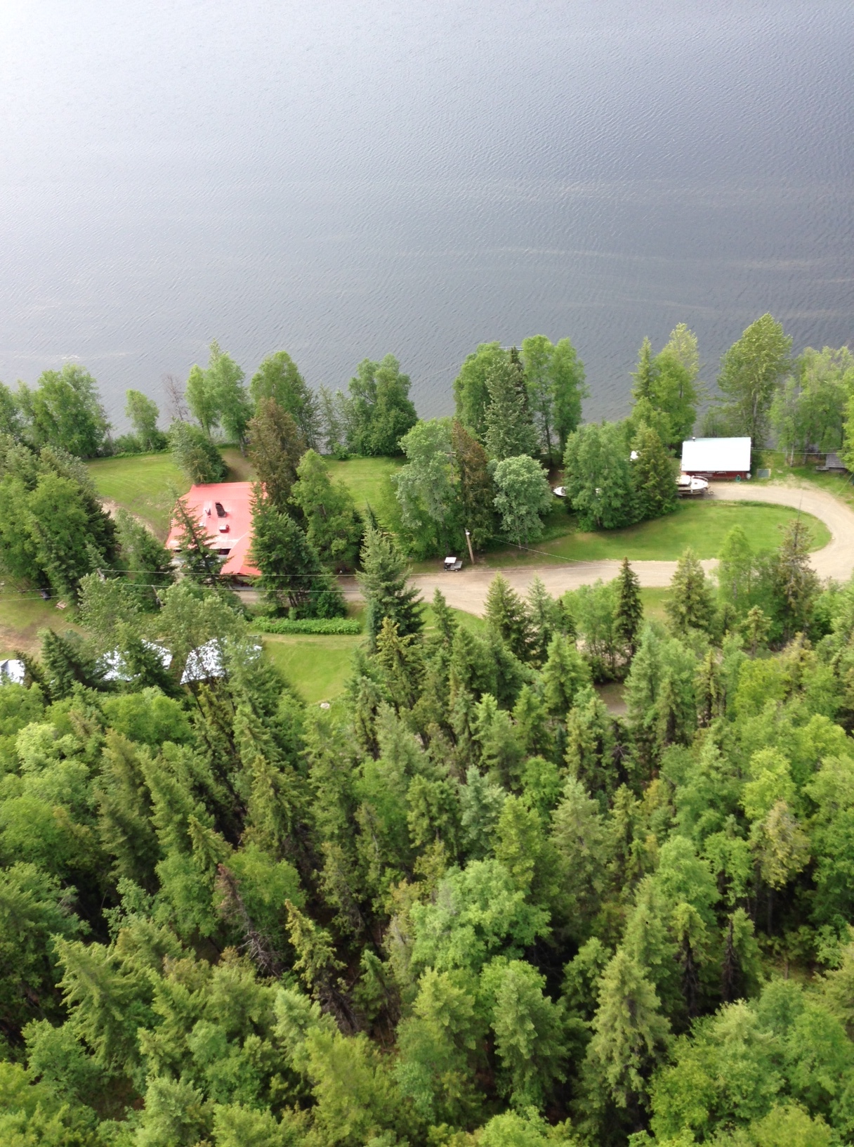 NorthernLightsLodge, 5921 Cedar Creek Road, Likley, BC, Lakefrontage