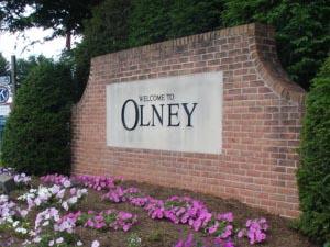 sign at entrance to the Olney, MD community