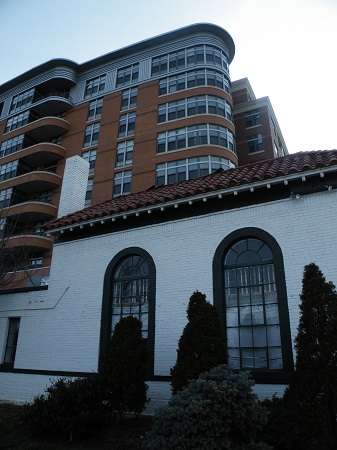 Arlington, VA Condominium