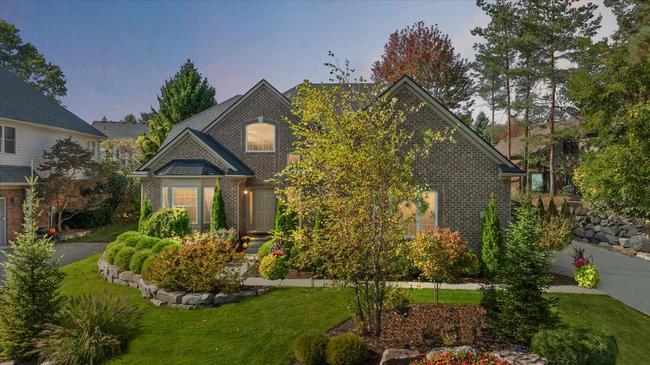 84 Greenan Lane, MI 48362