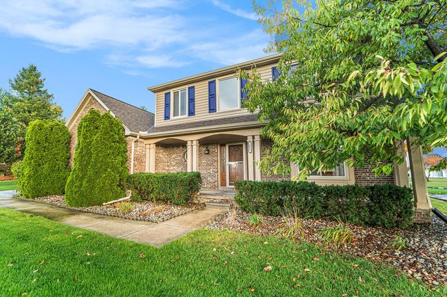 2069 W View Court, MI 48360