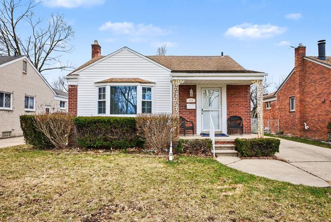 114 Knollwood Boulevard, MI 48017