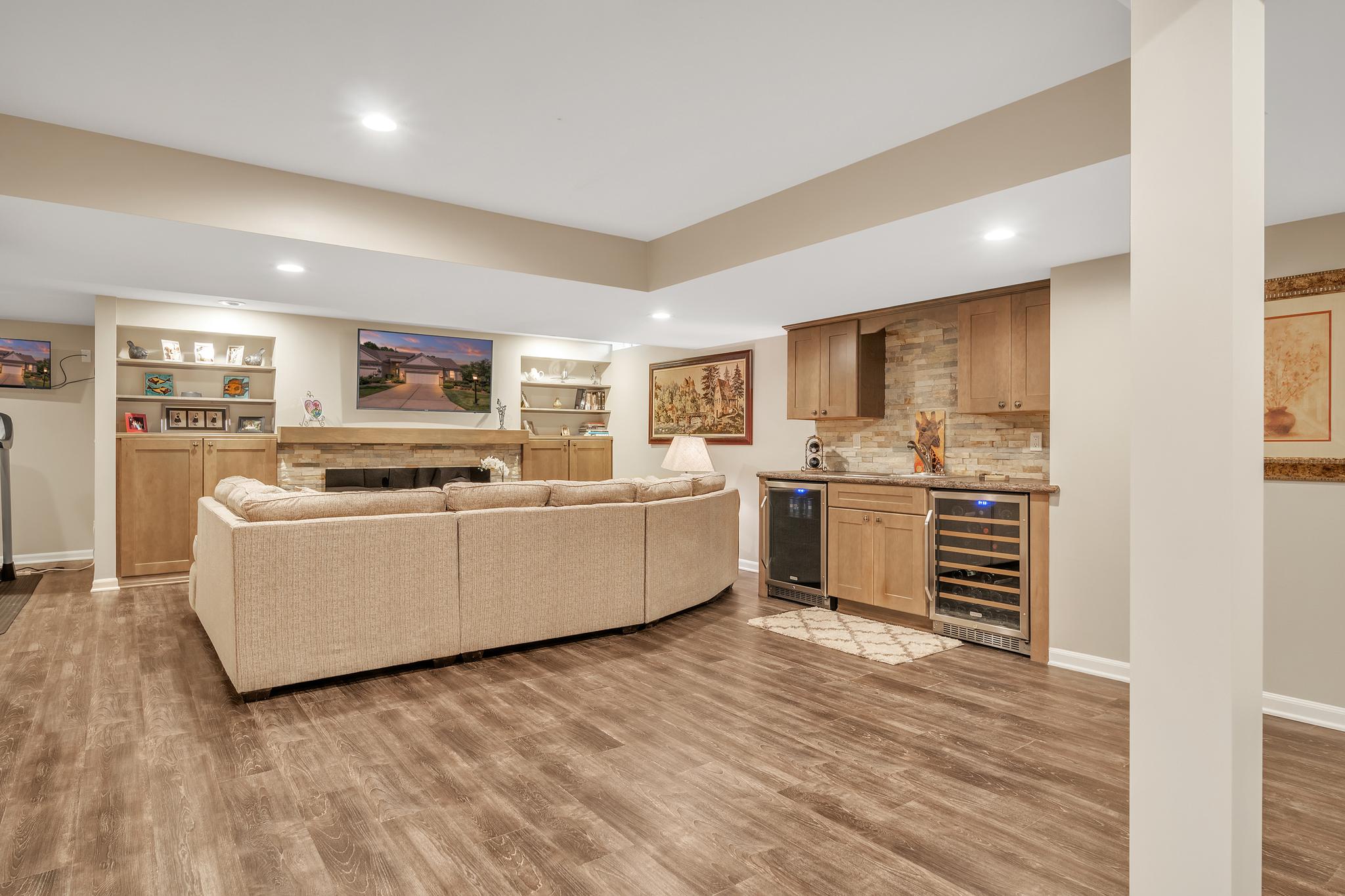 39462 Champion Ct Country Club Village Northville Ranch End Unit Condo