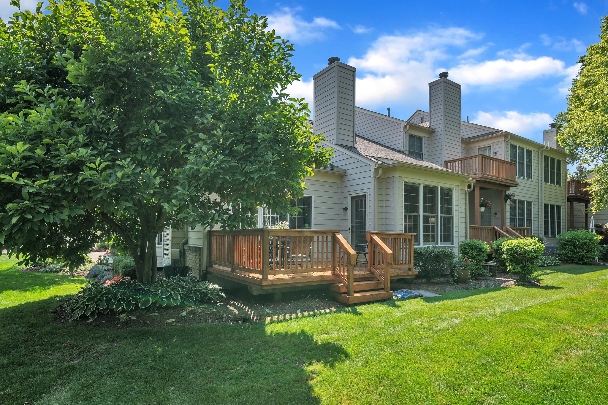 39462 Champion Ct Country Club Village Northville Ranch End Unit Condo