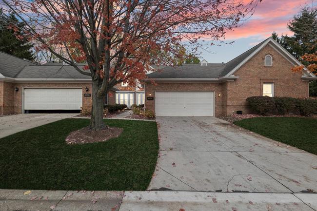 39574 Village Run Drive, MI 48168