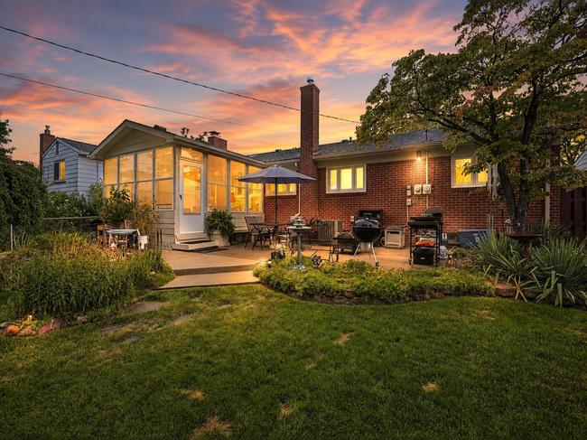 14122 Hubbard Street, MI 48154