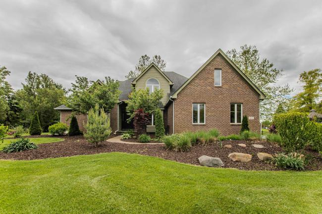 9117 Cambridge Drive, MI 48176