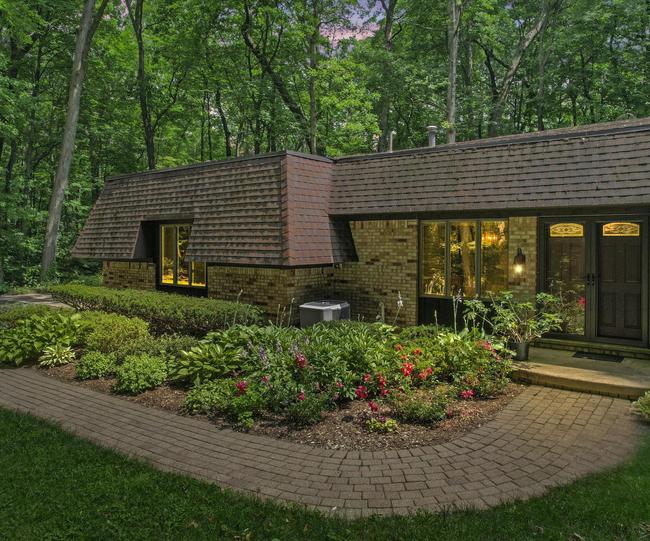 7241 S Green Hills Drive,  