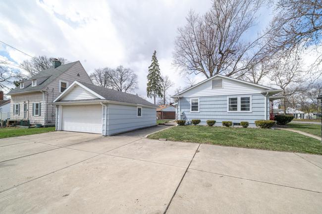 5725 Edgewood Boulevard,  