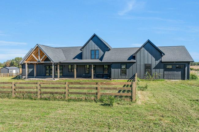 128 Emma Ln, TN 38462