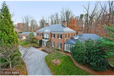 9900 New London Dr, Potomac, MD