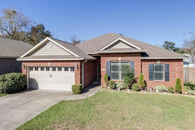 954 Old Towne St, MS 39507
