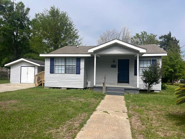 701 N Nicholson Ave, MS 39560