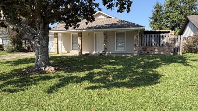 2133 Baywood Dr, MS 39532
