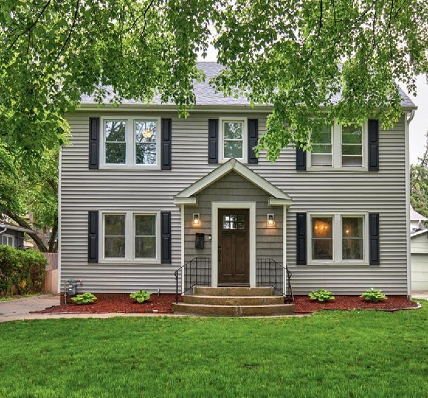 Explore Ingersoll Park, a Neighborhood in Des Moines, Iowa