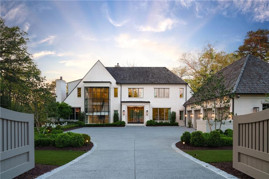 1165 W Garmon Road estate in Atlanta