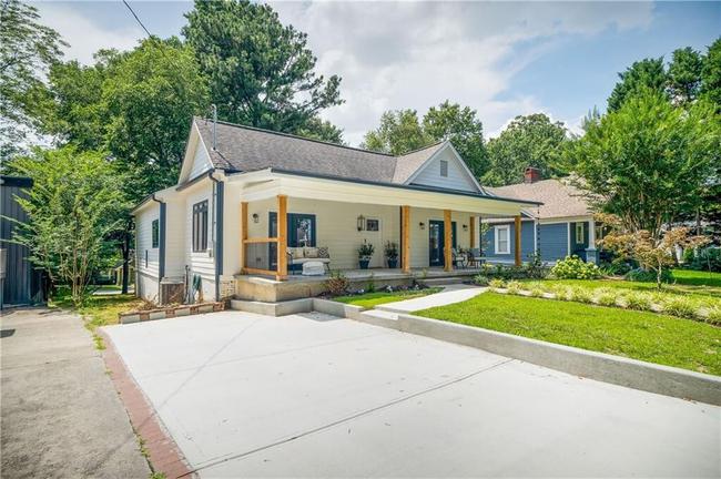 1748 Ridgeway Avenue, GA 30318