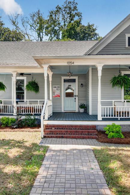 1054 White Oak Ave,  30310