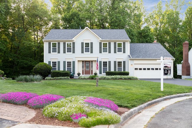 9128 John Way, VA 22039