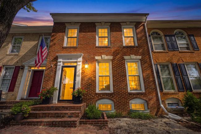 1733 Dogwood Drive, VA 22302